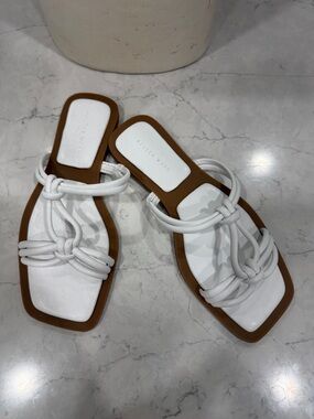 Azalea Wang White Knotted Strap Square-Toe Sandals